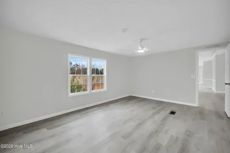 57 Henry Pridgen Drive Burgaw NC 28425