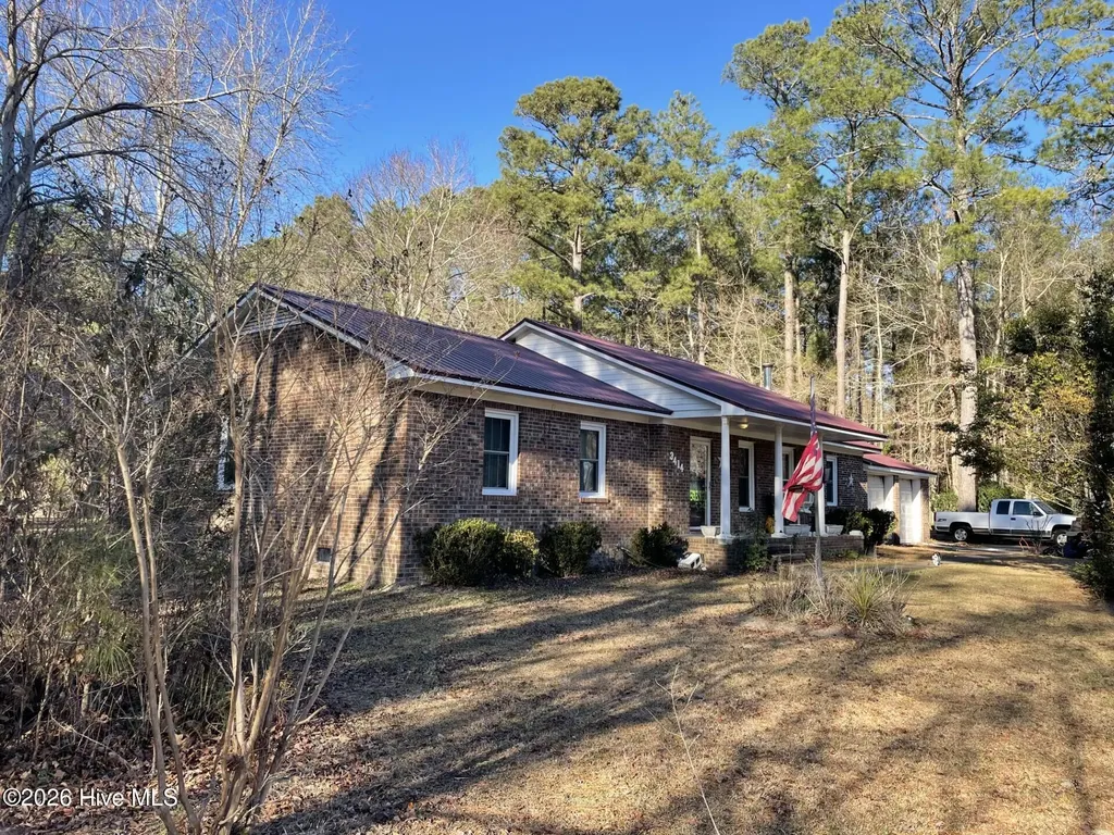 3414 Possum Hill Road Bath NC 27808