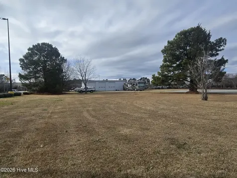 1114 W Hammock Beach Road Swansboro NC 28584