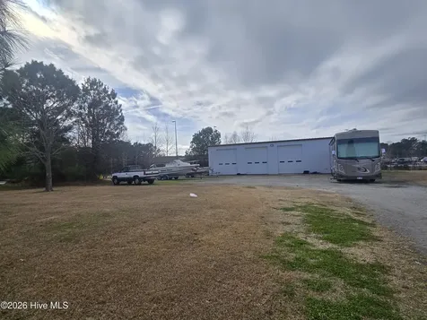 1114 W Hammock Beach Road Swansboro NC 28584