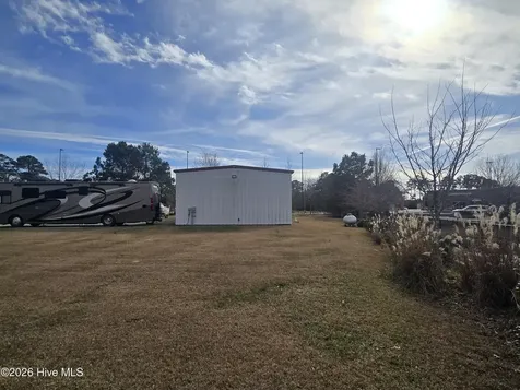 1114 W Hammock Beach Road Swansboro NC 28584
