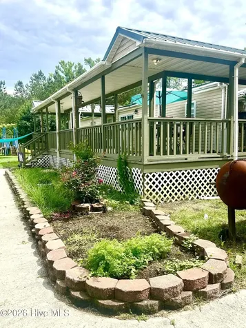 3984 Pocosin Road Lake Waccamaw NC 28450