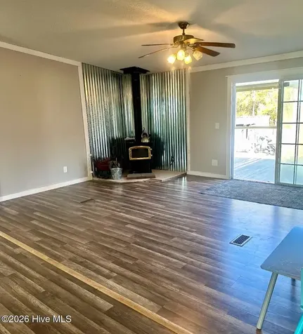 3984 Pocosin Road Lake Waccamaw NC 28450
