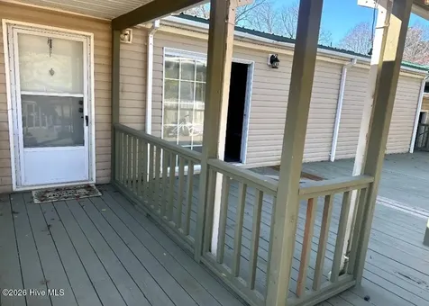 3984 Pocosin Road Lake Waccamaw NC 28450