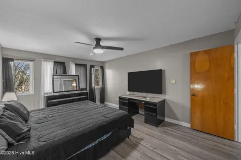 1306 Harbourside Drive New Bern NC 28560