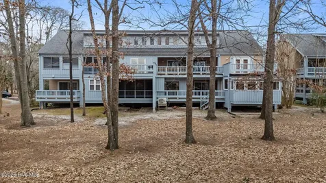 1306 Harbourside Drive New Bern NC 28560