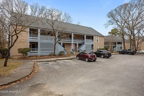 1306 Harbourside Drive New Bern NC 28560