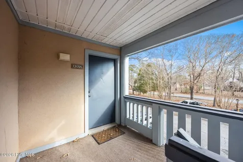 1306 Harbourside Drive New Bern NC 28560