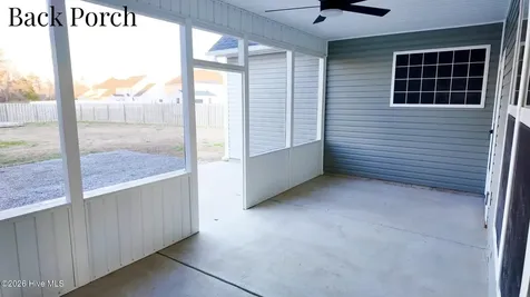 3009 Sharpnose Street New Bern NC 28562