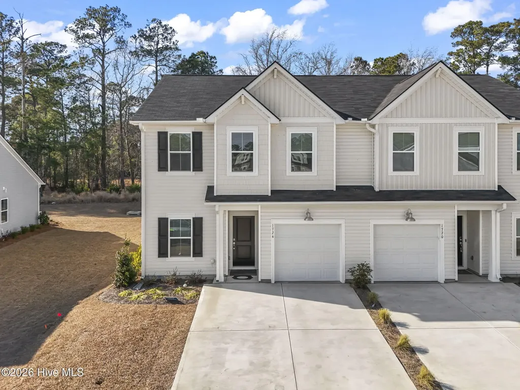 1724 Hunting Harris Court SW Ocean Isle Beach NC 28469
