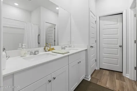 1724 Hunting Harris Court SW Ocean Isle Beach NC 28469