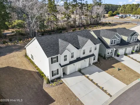 1724 Hunting Harris Court SW Ocean Isle Beach NC 28469