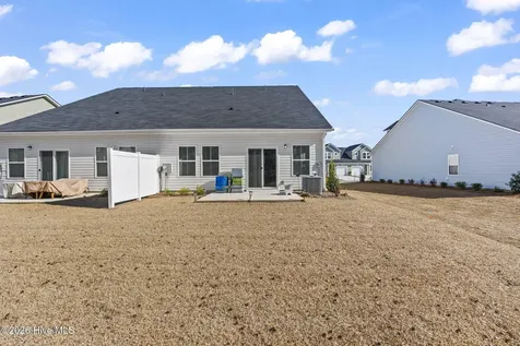 1724 Hunting Harris Court SW Ocean Isle Beach NC 28469