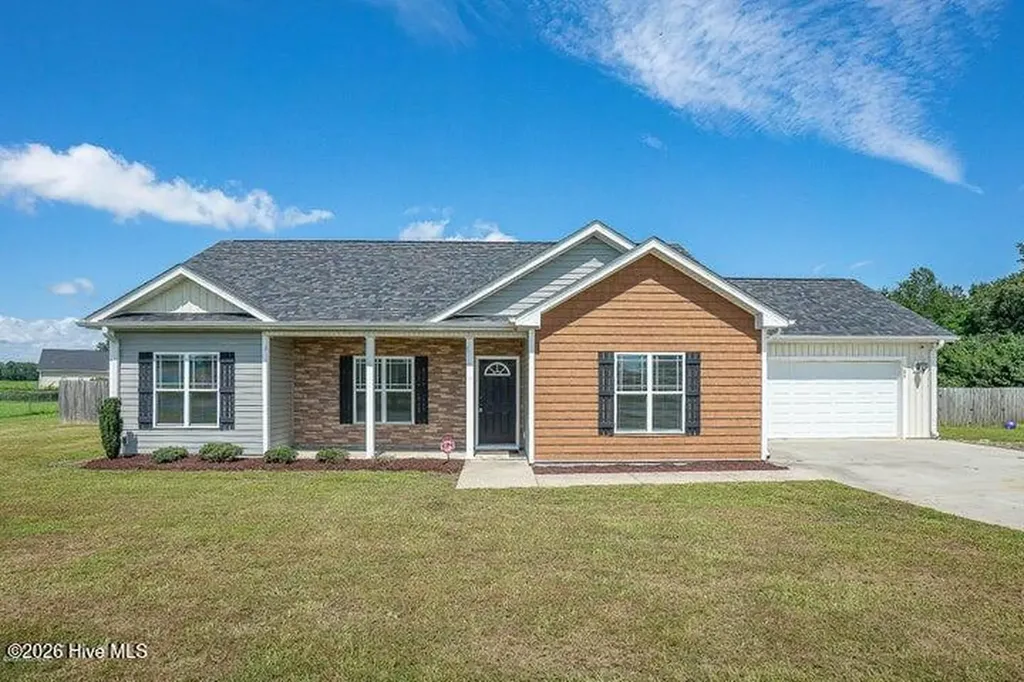 107 Kenison Way Pikeville NC 27863