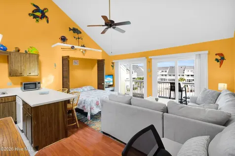 9201 Coast Guard Road Emerald Isle NC 28594