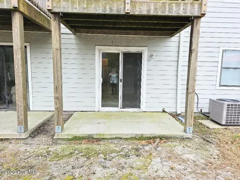3309 Bridges Street Morehead City NC 28557