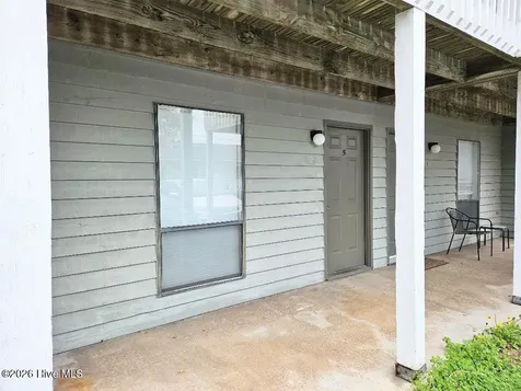 3309 Bridges Street Morehead City NC 28557
