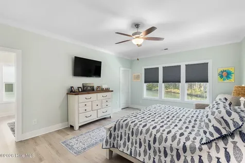 163 Freedom Park Road Beaufort NC 28516