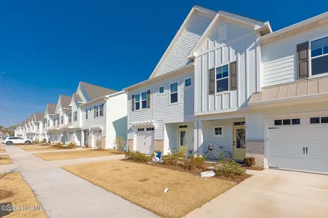 163 Freedom Park Road Beaufort NC 28516
