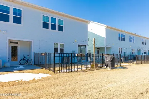163 Freedom Park Road Beaufort NC 28516
