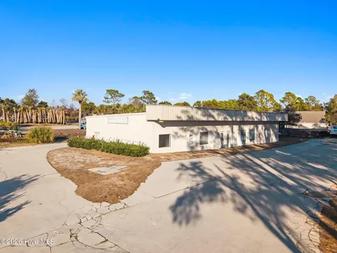 6413 Carolina Beach Road Wilmington NC 28412
