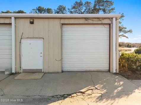 6413 Carolina Beach Road Wilmington NC 28412