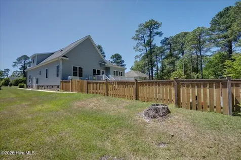 2022 Caracara Drive New Bern NC 28560