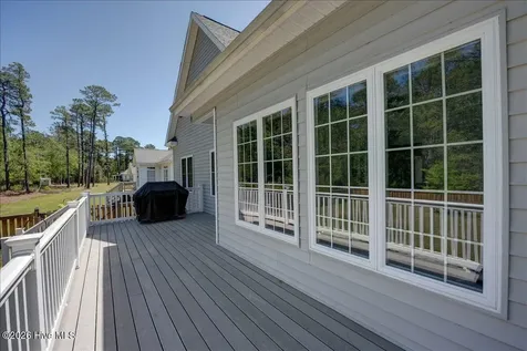 2022 Caracara Drive New Bern NC 28560