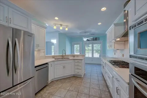 2022 Caracara Drive New Bern NC 28560