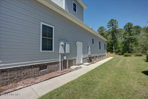 2022 Caracara Drive New Bern NC 28560