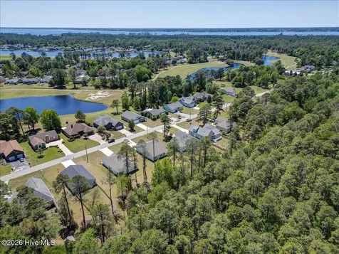 2022 Caracara Drive New Bern NC 28560
