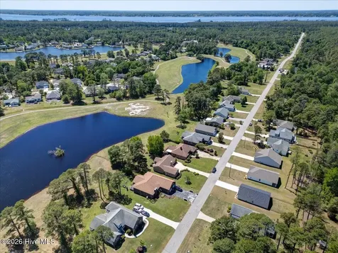 2022 Caracara Drive New Bern NC 28560