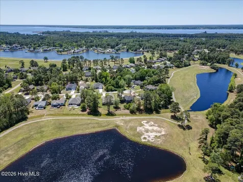 2022 Caracara Drive New Bern NC 28560