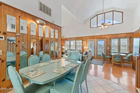 27 Scotland Street Ocean Isle Beach NC 28469