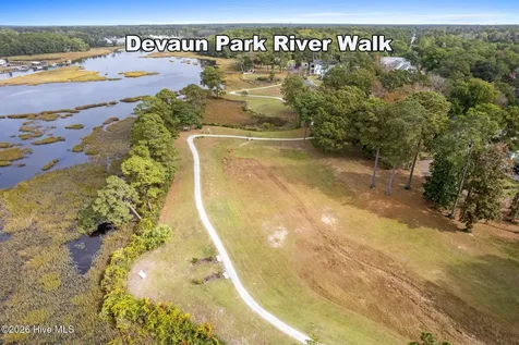 9132 Village Lake Drive SW Calabash NC 28467