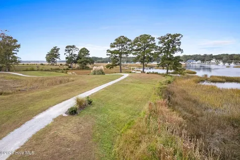 9132 Village Lake Drive SW Calabash NC 28467