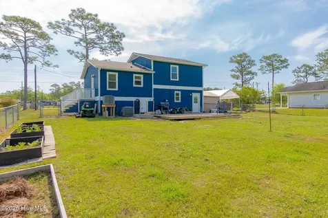 213 Nine Mile Road Newport NC 28570