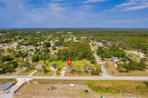 213 Nine Mile Road Newport NC 28570