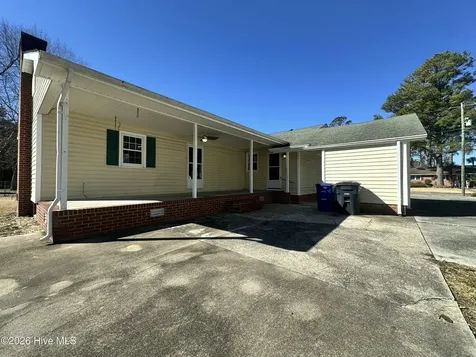 1030 Daniel Drive Jacksonville NC 28540