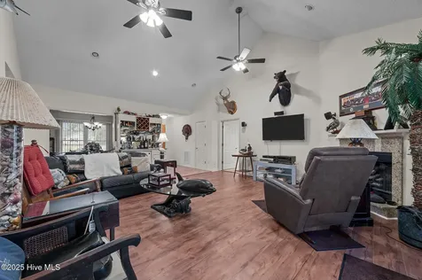 108 Arbor Drive Washington NC 27889