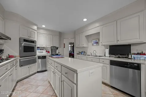 108 Arbor Drive Washington NC 27889