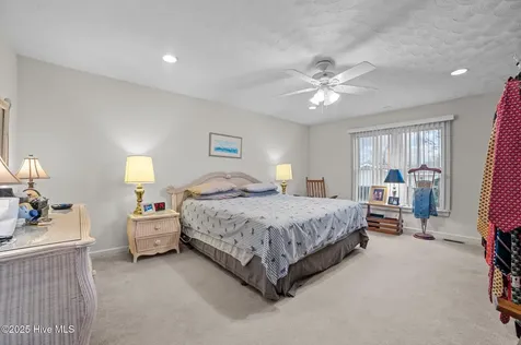 108 Arbor Drive Washington NC 27889