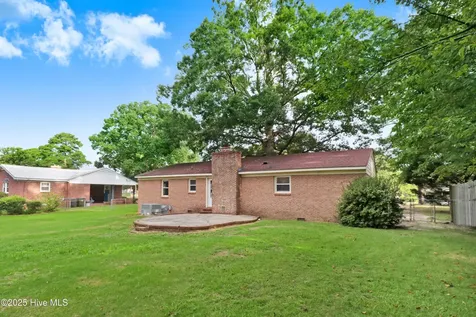 1108 Elanor Avenue Goldsboro NC 27530
