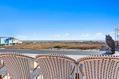 5518 E Beach Drive Oak Island NC 28465
