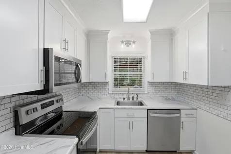209 Elmhurst Road Wilmington NC 28411