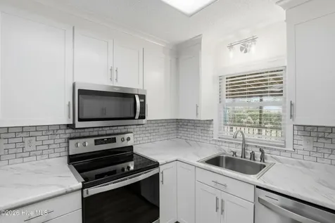 209 Elmhurst Road Wilmington NC 28411