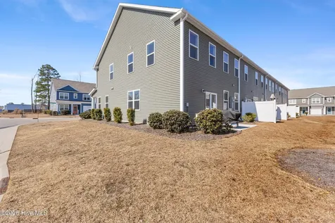 7695 Knightbell Circle Leland NC 28451