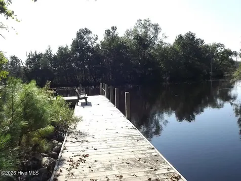 778 Cedarhurst Drive SE Bolivia NC 28422