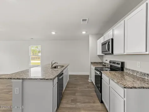 441 Driftwood Drive Richlands NC 28574