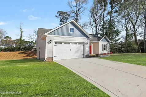 1707 Elizabeth Drive Kinston NC 28504